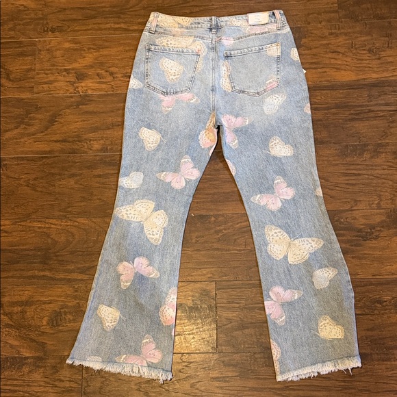 Tinseltown Blue Heart Pattern Flare Jeans - Picture 3 of 3